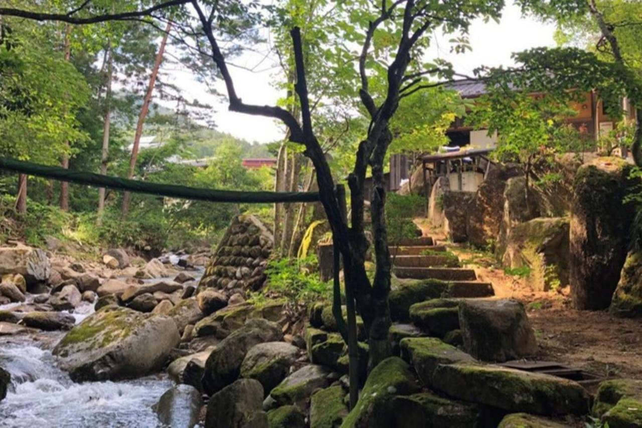 Vila Shohakuen Takajama Exteriér fotografie